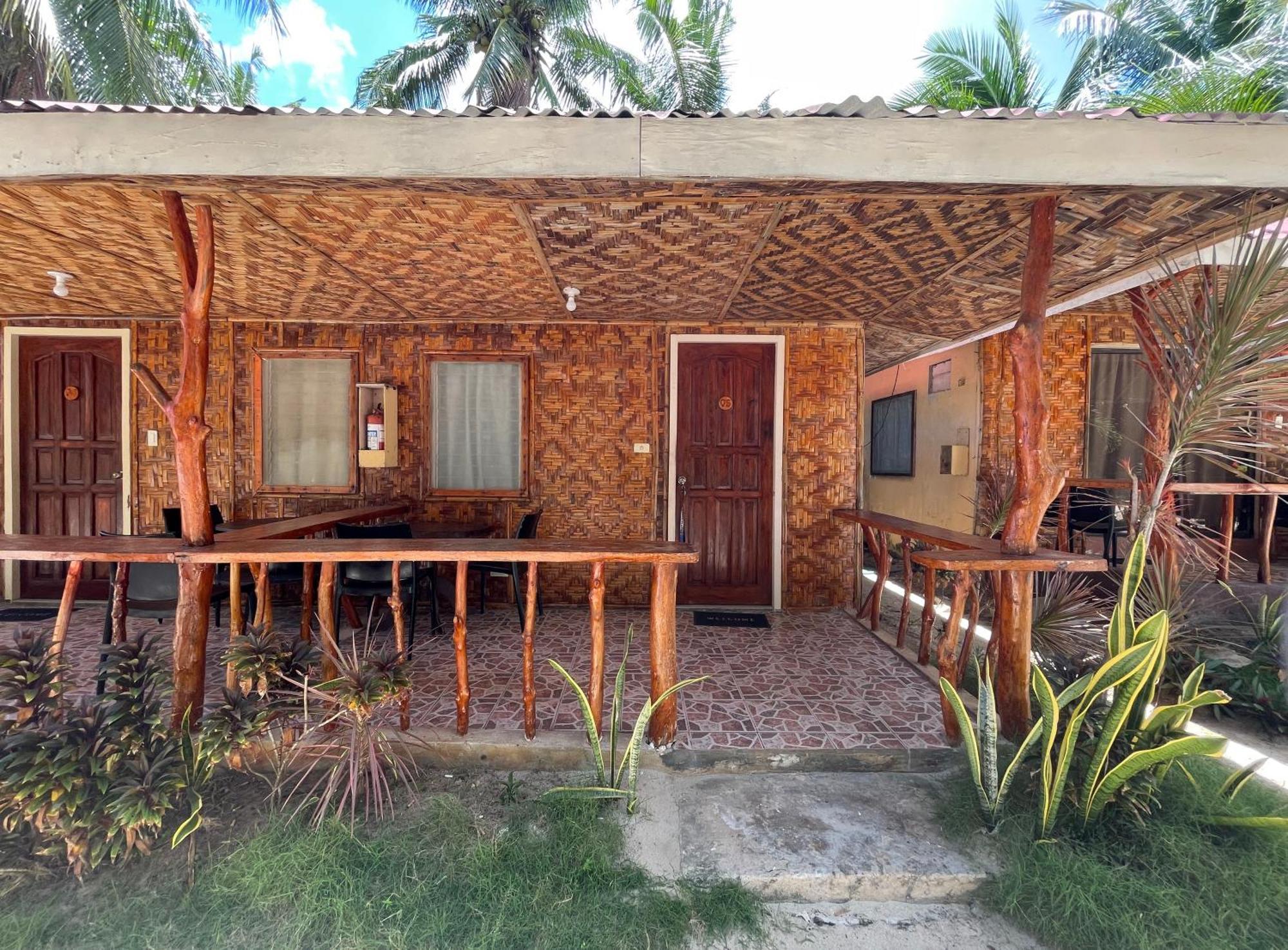Beach Placid Resort Powered By Cocotel Ocoy المظهر الخارجي الصورة